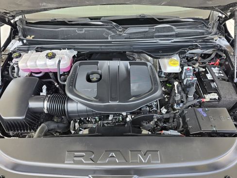 Used 2025 RAM 1500 Lone Star RWD image 36