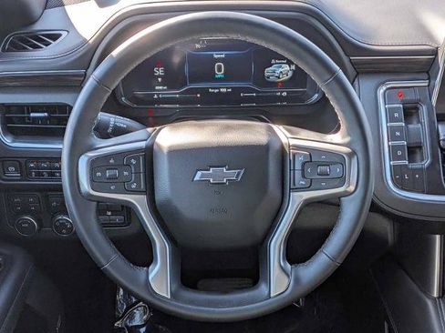 Used 2024 Chevrolet Tahoe Z71 w/ Luxury Package AWD/4WD image 21