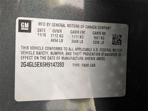 Used 2017 Buick Regal Sport Touring image 33