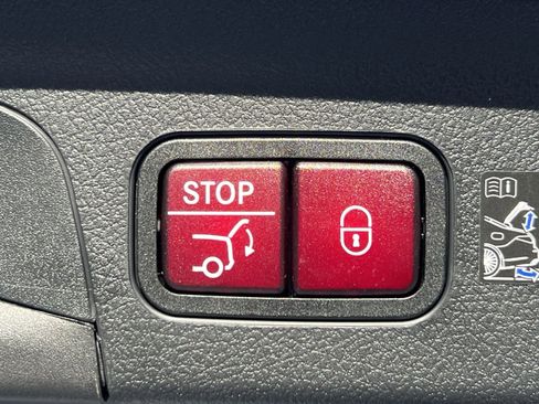 New 2026 Mercedes-Benz GLE 450 4MATIC image 25