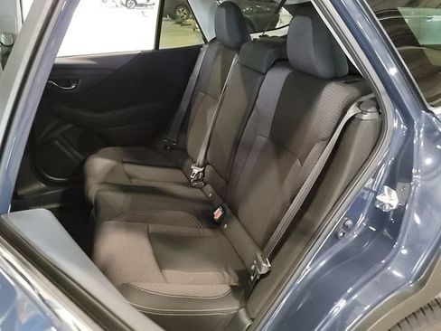 Used 2025 Subaru Outback Premium AWD/4WD image 8