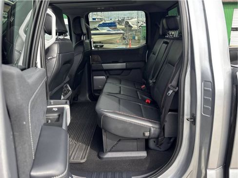 Used 2024 Ford F350 Lariat w/ Sport Appearance Package image 6