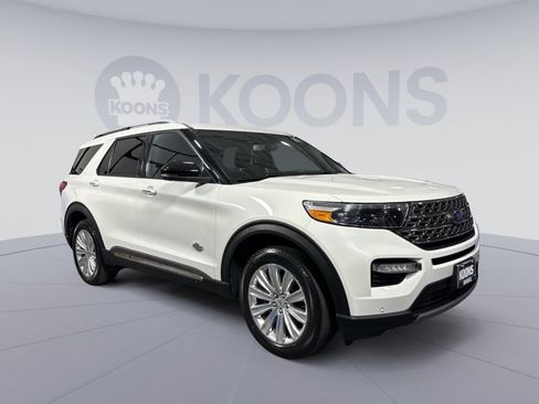 Used 2022 Ford Explorer King Ranch w/ Premium Technology Package AWD/4WD image 10