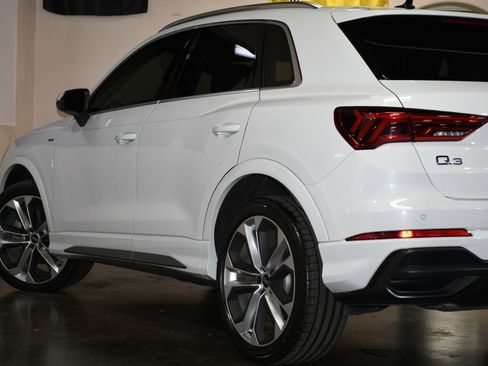 Used 2021 Audi Q3 2.0T Premium Plus w/ Premium Plus Package image 55
