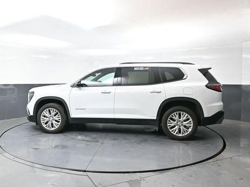 Used 2024 GMC Acadia Elevation AWD/4WD image 11