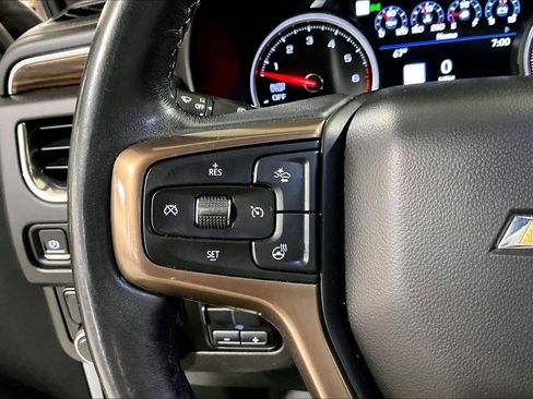 Used 2021 Chevrolet Tahoe High Country w/ Premium Package image 23