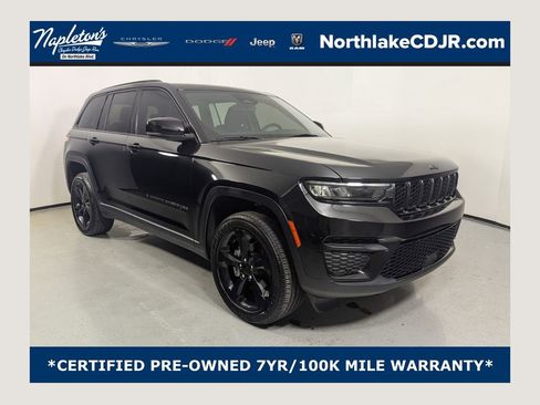 Used 2023 Jeep Grand Cherokee Altitude AWD/4WD image 1