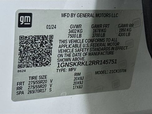 Used 2024 Chevrolet Tahoe RST w/ RST Performance Edition image 32