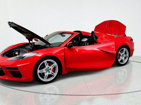 Used 2021 Chevrolet Corvette Stingray Preferred Conv w/ Battery Protection Package RWD image 9