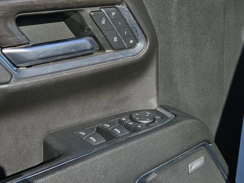 Used 2024 Chevrolet Silverado 2500 LTZ w/ LTZ Premium Package image 26