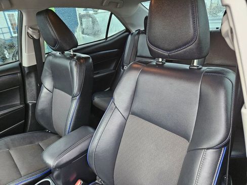 Used 2017 Toyota Corolla SE w/ Carpet Mat Package (TMS) image 11