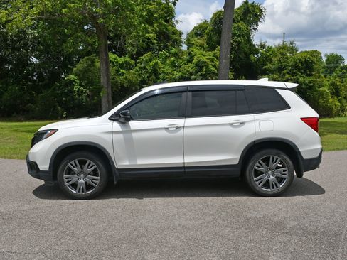 Used 2019 Honda Passport EX-L image 2