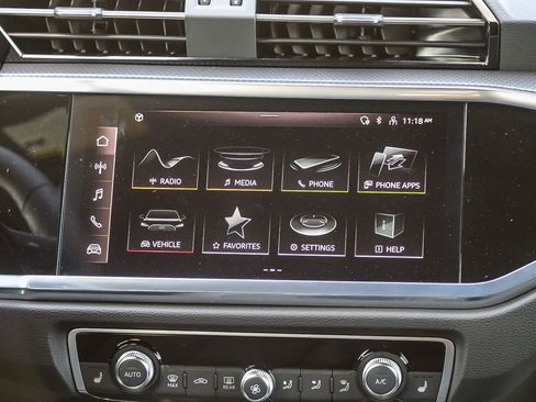 Used 2025 Audi Q3 2.0T Premium w/ Convenience Package image 14