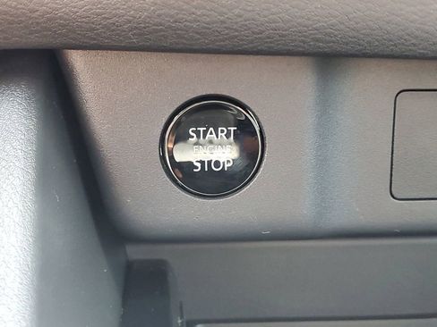 Certified 2024 Nissan Rogue SV AWD/4WD image 30