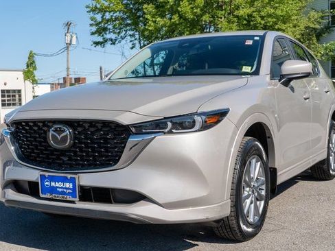 Used 2024 MAZDA CX-5 AWD 2.5 S w/ Preferred Package image 2