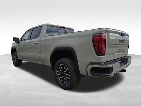New 2026 GMC Sierra 1500 AT4 w/ Technology Package AWD/4WD image 9