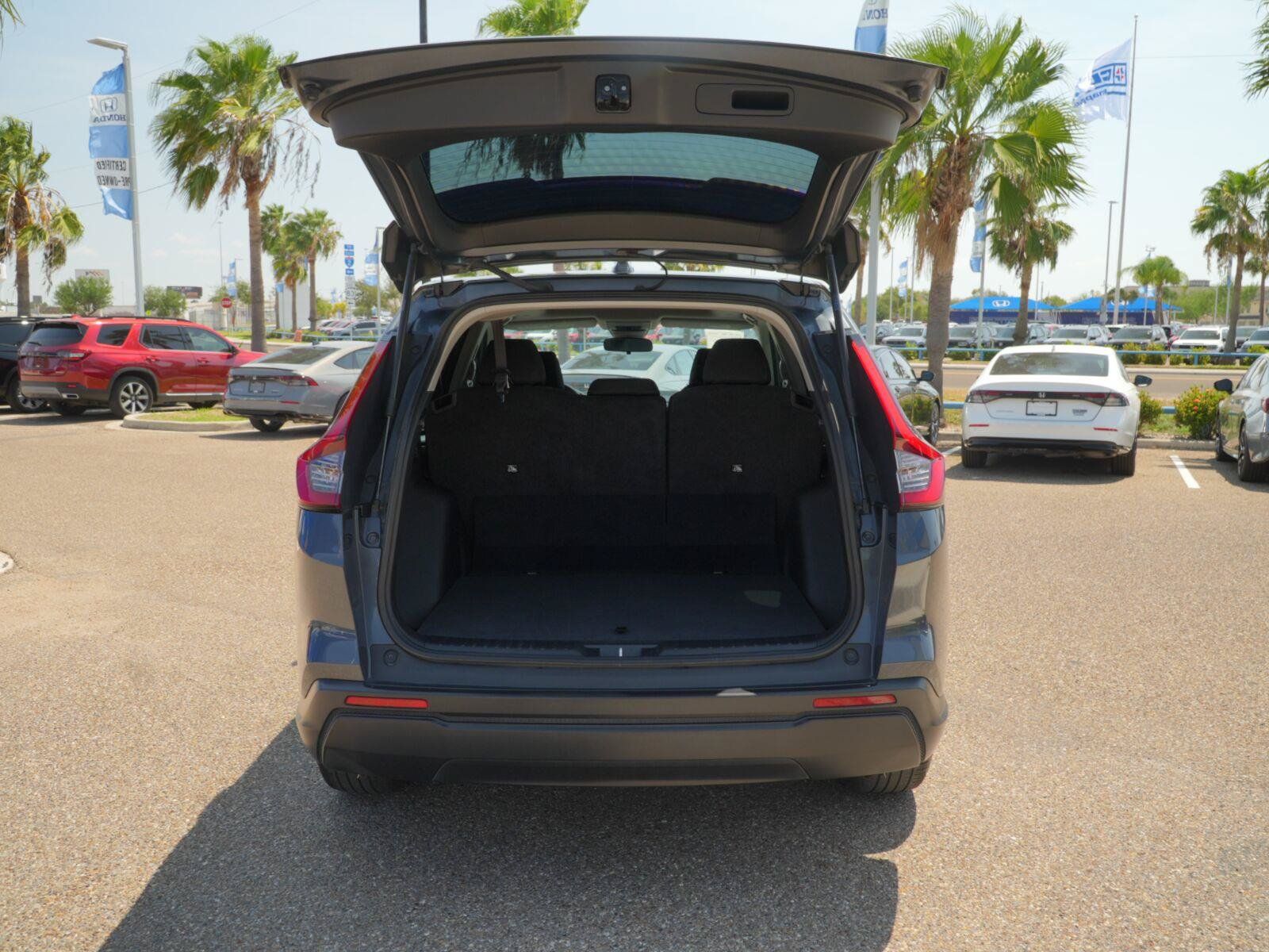 Used 2025 Honda CR-V EX image 12