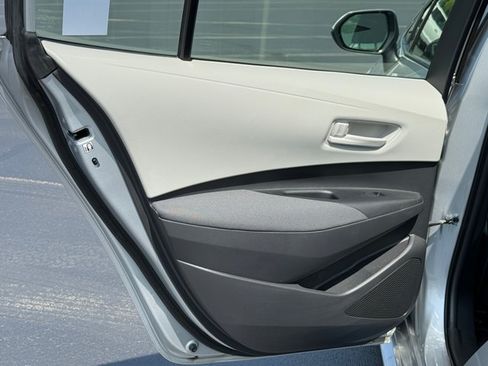 Used 2023 Toyota Corolla LE FWD image 27