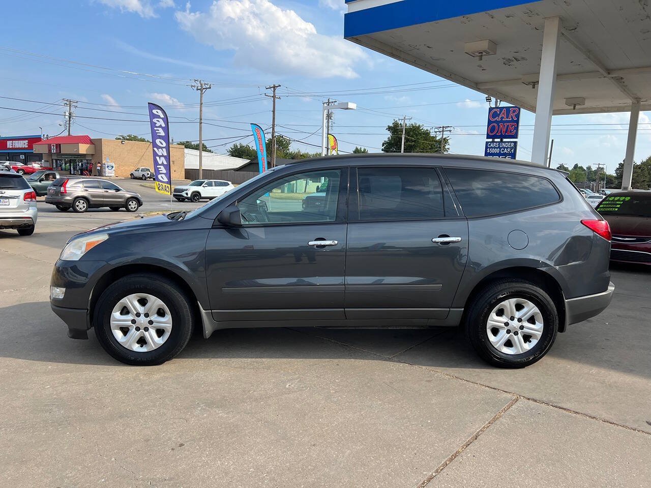 Used 2012 Chevrolet Traverse LS FWD image 4