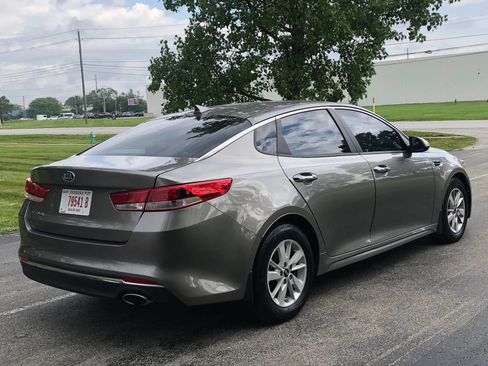 Used 2016 Kia Optima LX FWD image 5
