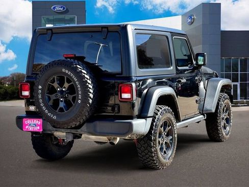 Used 2021 Jeep Wrangler Willys image 5