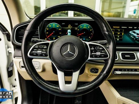 Used 2022 Mercedes-Benz GLE 580 4MATIC w/ Night Package image 14