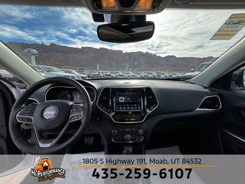 Used 2022 Jeep Cherokee Limited AWD/4WD image 19