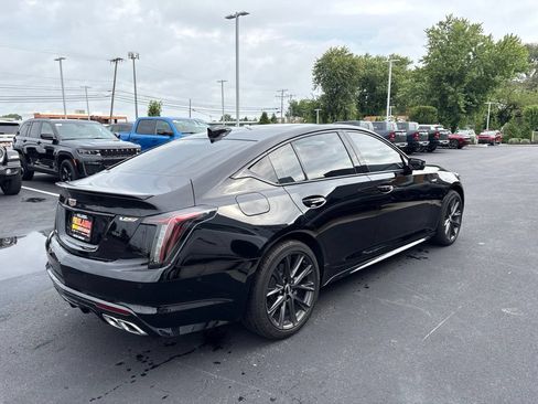 Used 2026 Cadillac CT5 V w/ Technology Package AWD/4WD image 5