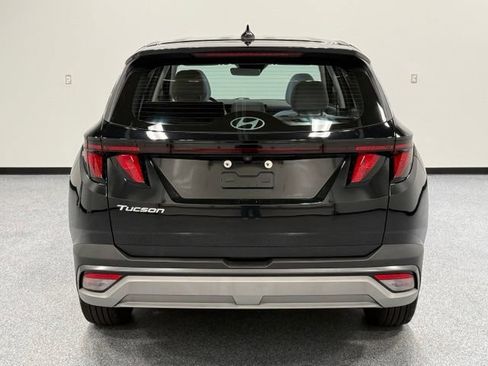 Used 2025 Hyundai Tucson SE FWD image 10