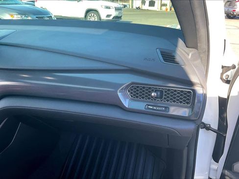 Used 2023 Acura Integra A-Spec image 17