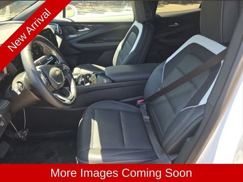 Used 2024 Chevrolet Blazer EV LT AWD/4WD image 9