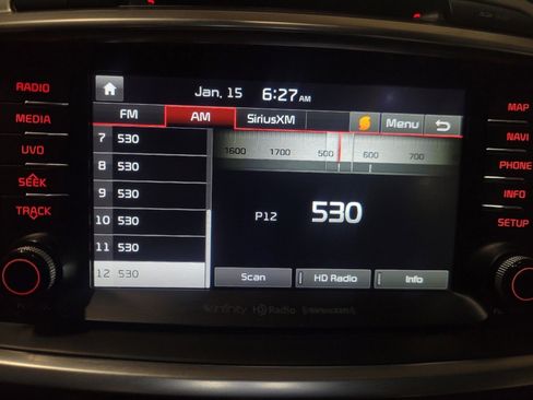 Used 2017 Kia Sorento SX image 25