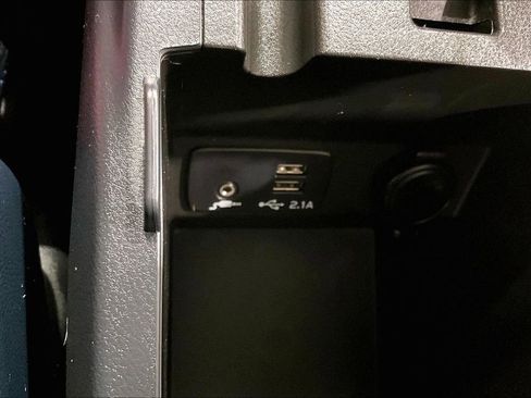 Used 2019 Subaru Crosstrek Hybrid image 31