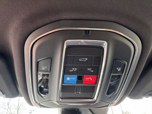 New 2026 Jeep Grand Cherokee Altitude AWD/4WD image 22