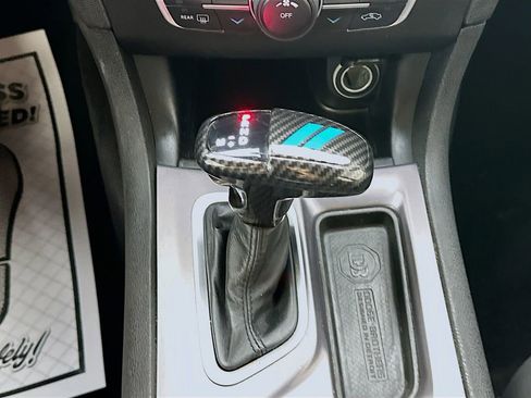 Used 2021 Dodge Charger SXT w/ Leather Interior Group RWD image 16