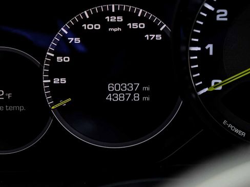 Used 2019 Porsche Cayenne E-Hybrid image 20