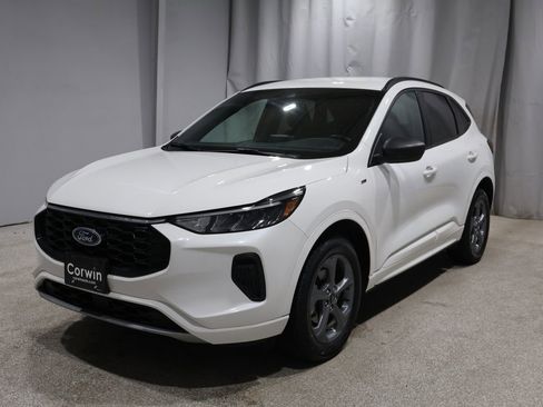 Used 2024 Ford Escape ST-Line image 7