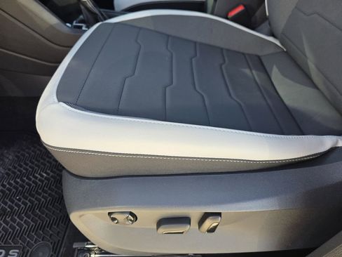 New 2026 Volkswagen Taos S FWD image 16
