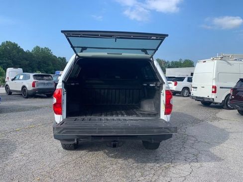 Used 2016 Toyota Tundra SR5 w/ TRD Off Road Package AWD/4WD image 9