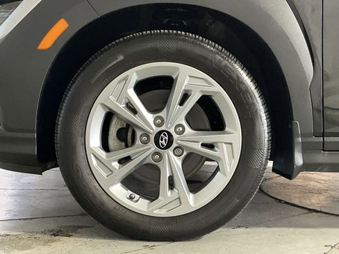 Used 2023 Hyundai Kona SEL image 13