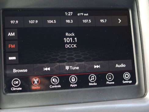 Used 2021 Dodge Challenger R/T image 21