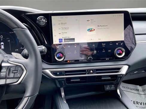 Certified 2025 Lexus RX 350h image 6