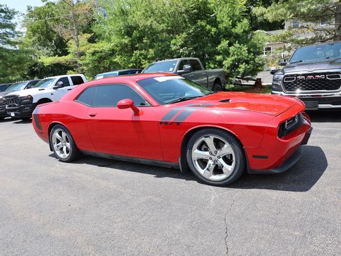 Used 2012 Dodge Challenger R/T Plus RWD image 8