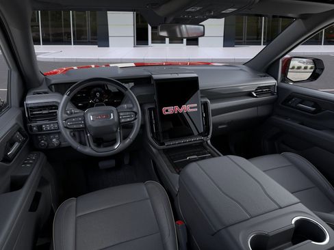 New 2025 GMC Yukon XL Elevation image 29