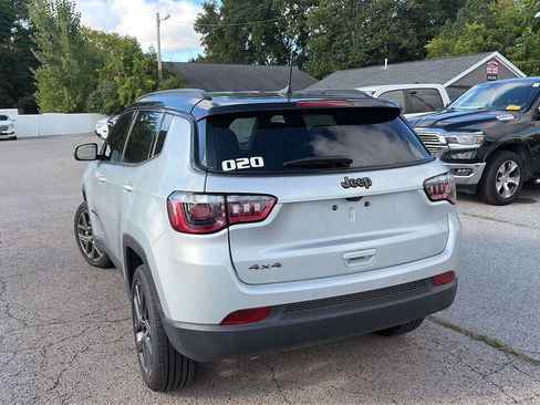 Used 2026 Jeep Compass Limited AWD/4WD image 3