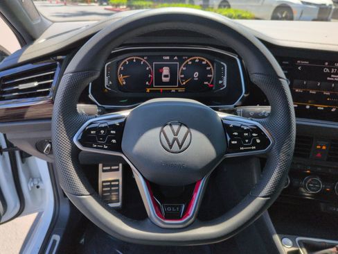 Used 2024 Volkswagen Jetta GLI Autobahn w/ GLI Black Package FWD image 18