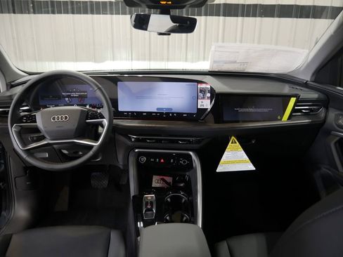 New 2026 Audi Q5 Premium Plus image 25