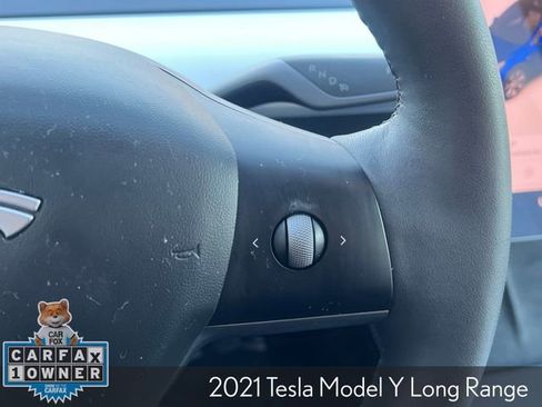 Used 2021 Tesla Model Y Long Range image 30