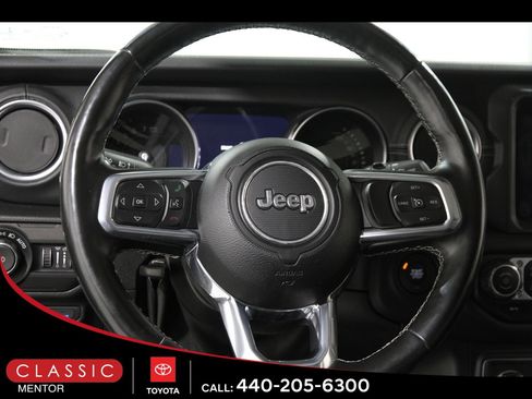 Used 2021 Jeep Wrangler Unlimited Sahara w/ Cold Weather Group image 8