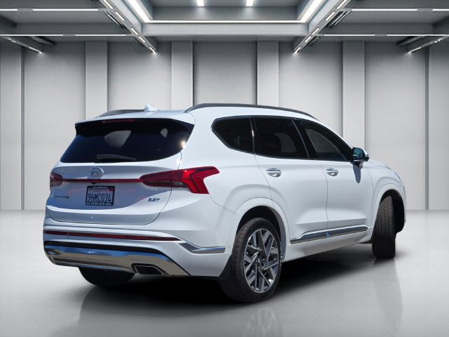 Used 2023 Hyundai Santa Fe Calligraphy FWD image 4